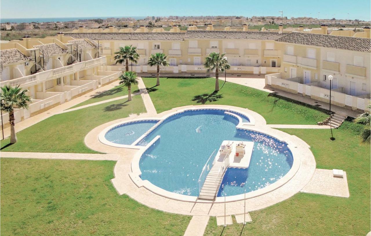 Amazing Apartment In Orihuela Costa With 2 Bedrooms And Outdoor Swimming Pool Exterior photo